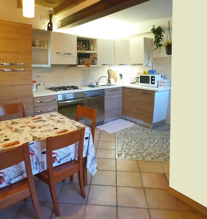 Casa Vacanza & Suite Joy Пескьера-дель-Гарда 0*,